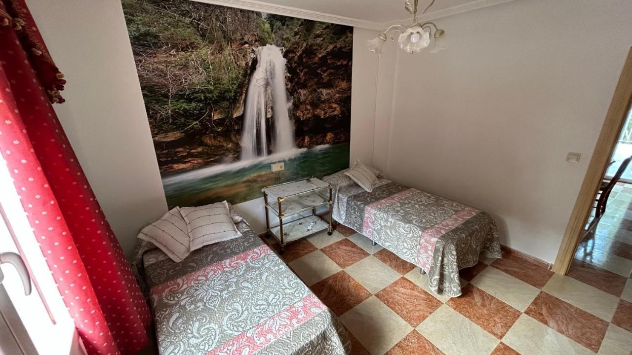 Vivienda Rural Saltos De La Osera Mogon Extérieur photo